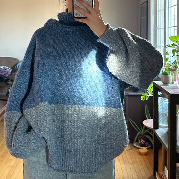 Vintage two-tone knit sweater - Picture 1 of 3